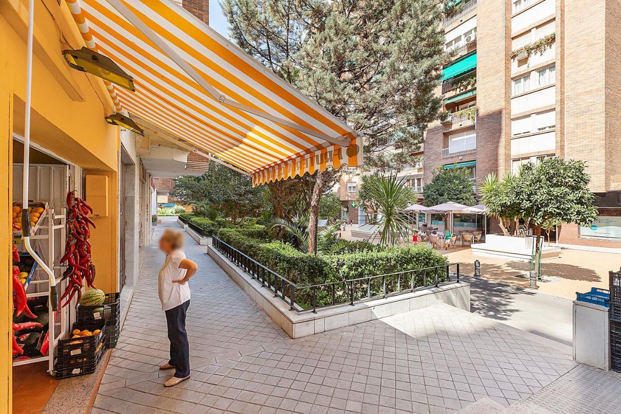 Amplio Y Centrico, Recien Reformado, Calefaccion Central, Jardines, Supermercados, Cafeterias Y Todos Los Servicios En El Corazon De La Ciudad غرناطة المظهر الخارجي الصورة